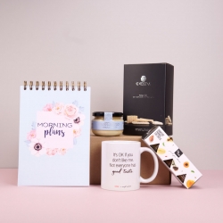 Pachet-cadou-pentru-femei-cu-Planner-matinal---Delicate-Morning-Plans_prezentare produse